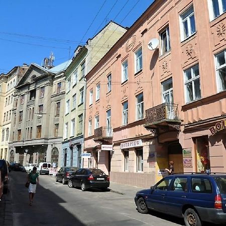 Apartments On Nalivayka Львов Номер фото